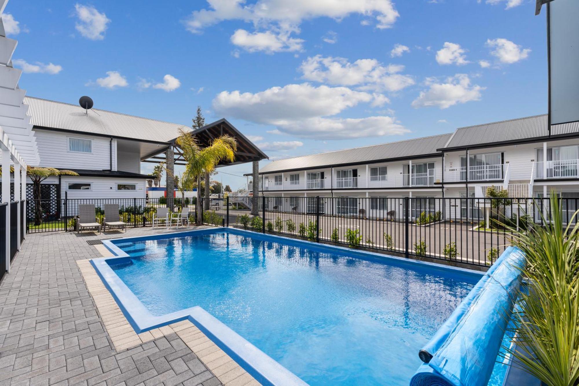 Newina Rotorua Hotel ภายนอก รูปภาพ