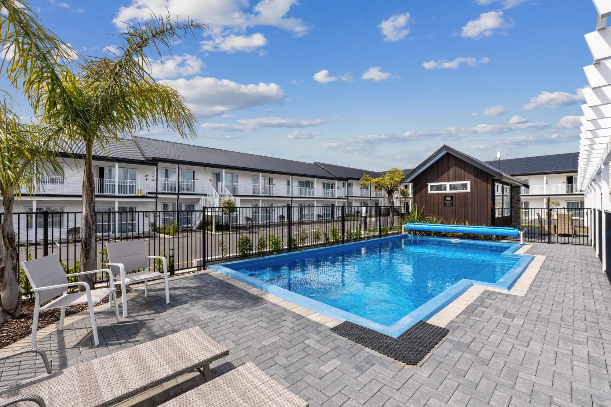 Newina Rotorua Hotel ภายนอก รูปภาพ