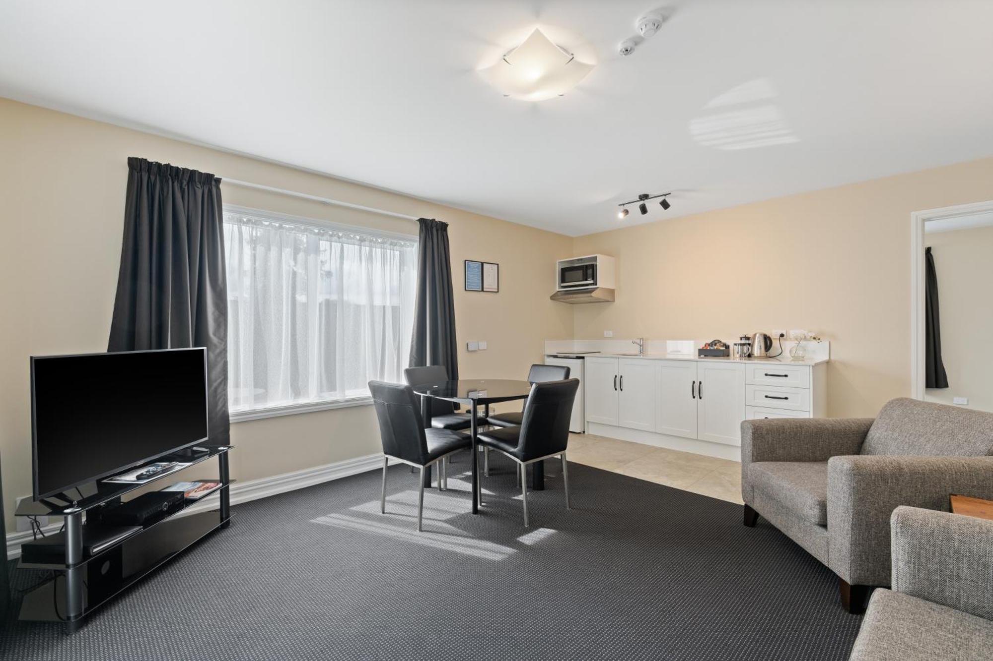 Newina Rotorua Hotel ภายนอก รูปภาพ