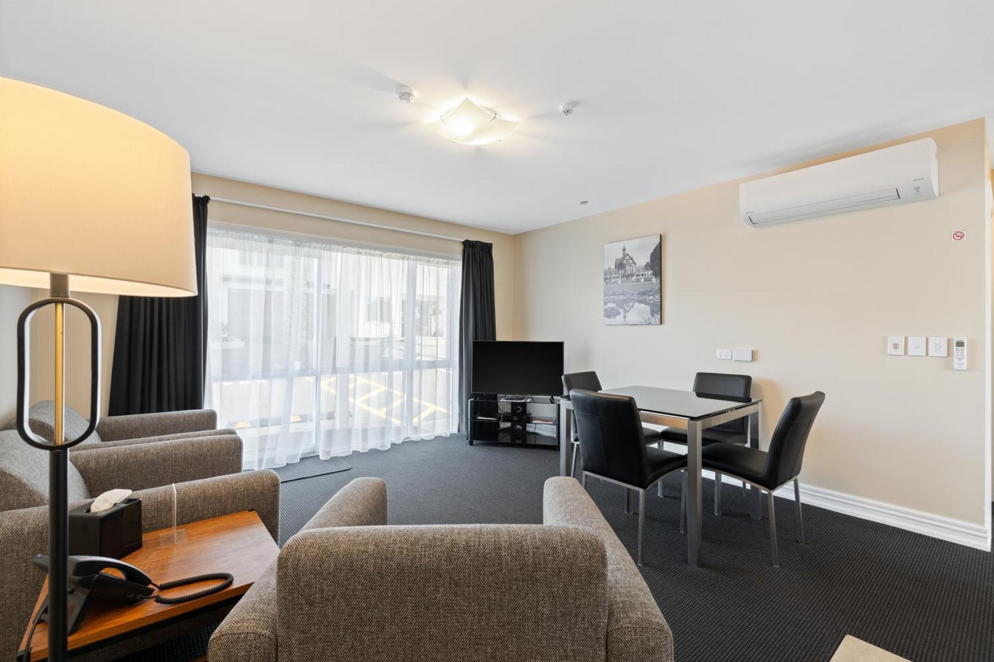 Newina Rotorua Hotel ภายนอก รูปภาพ